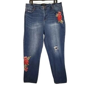 STITCH STAR distressed denim stretchy blue jeans large floral appliques Wmn 18w